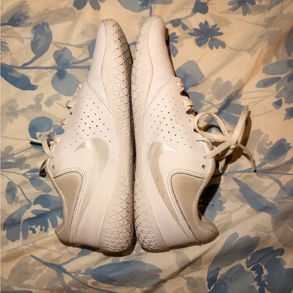 Nike Women’s cheer shoes